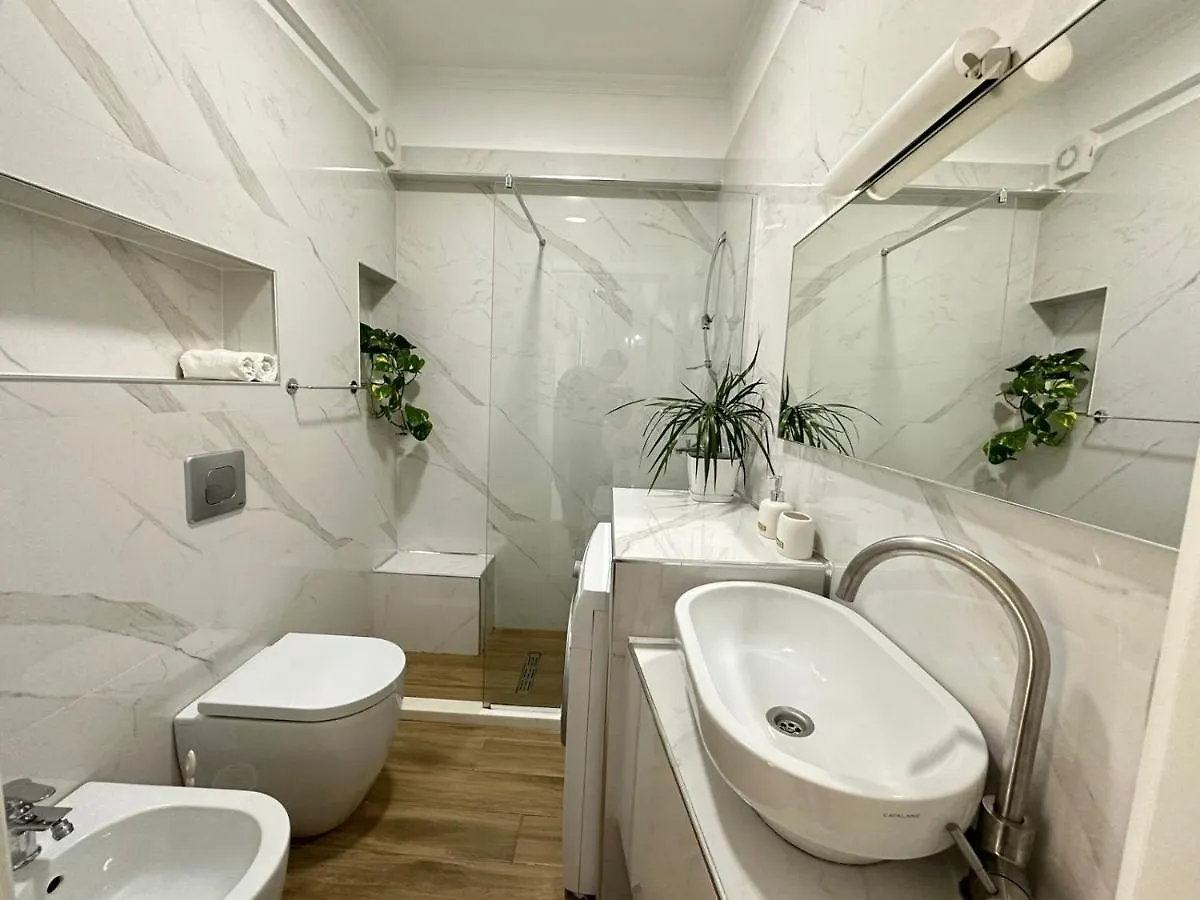 Home Aquamarine & Residence Vlore