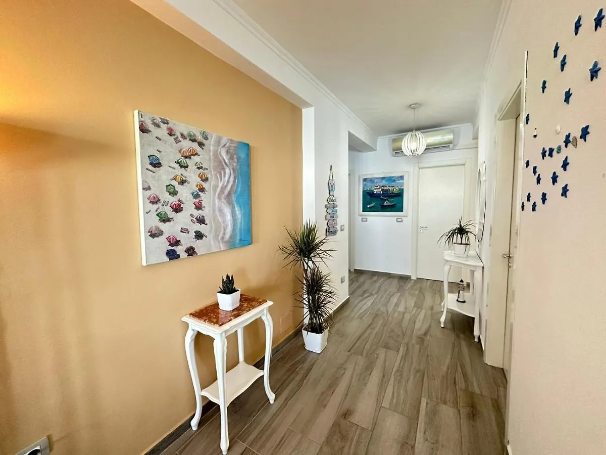 Apartment Home Aquamarine & Residence Vlore