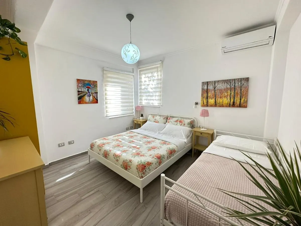 Home Aquamarine & Residence Vlore Apartment