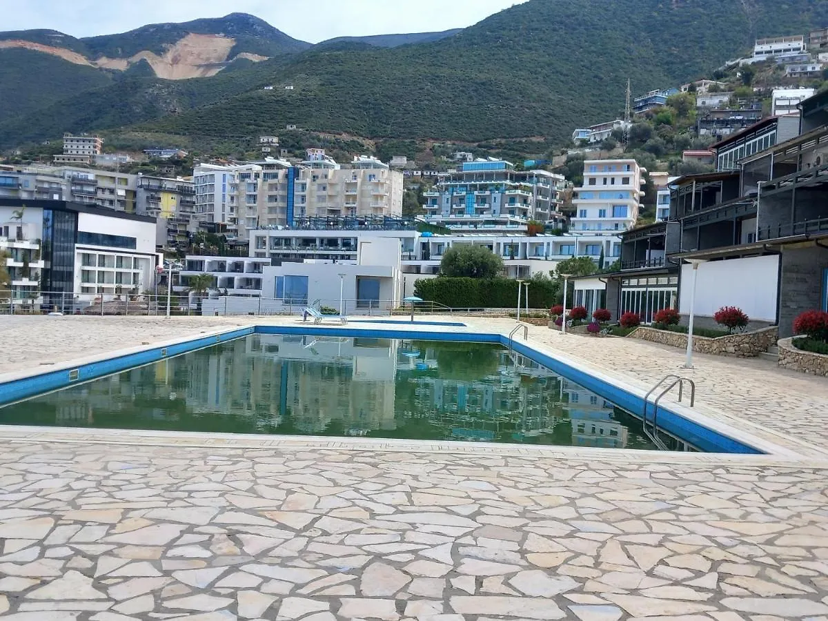 Apartment Home Aquamarine & Residence Vlore